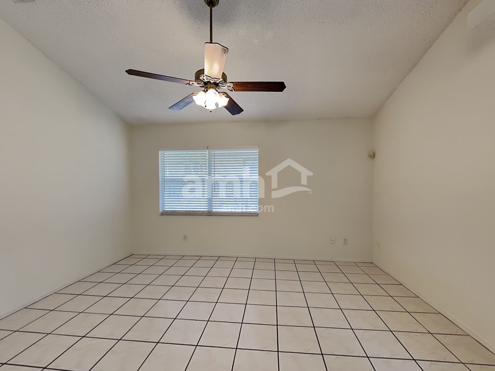 Building Photo - 957 Islander Ave