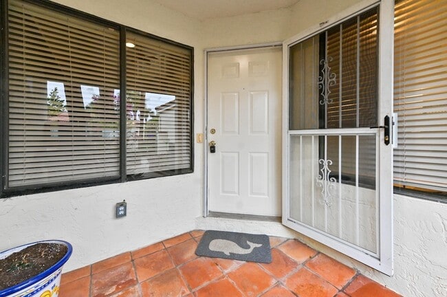 Building Photo - 507 Sea Oats Dr