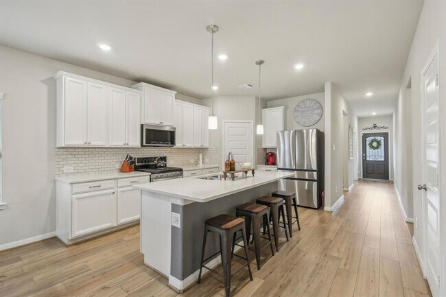 Building Photo - 17722 Hanson Ridge Dr