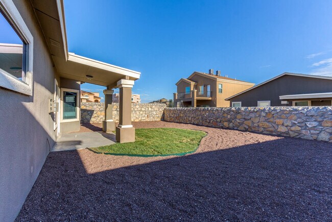 Building Photo - 5444 Pedro Lucero Dr