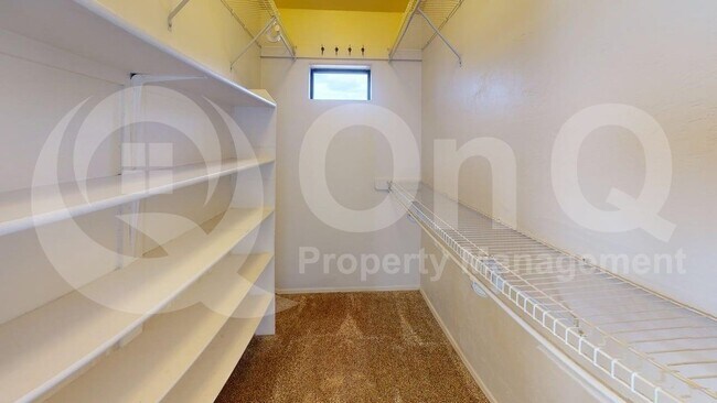 Building Photo - 1835 E Ganymede Dr