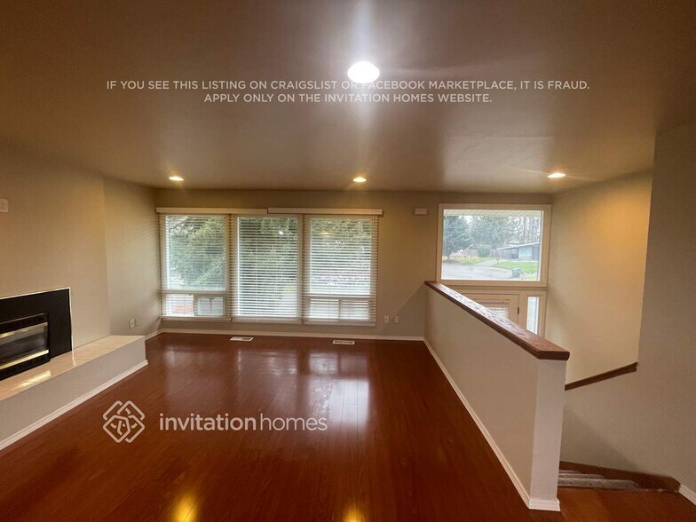 Building Photo - 1801 S 262nd Pl