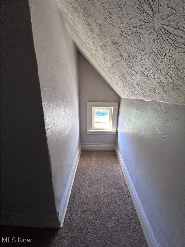 Building Photo - 2495 Apple Ave