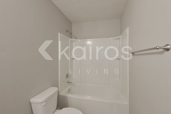 Building Photo - 2820 W Andromedae Dr