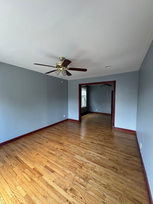 Building Photo - 1816 W 23rd St