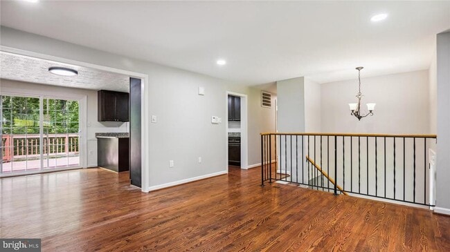 Building Photo - 11573 Hicks Ct