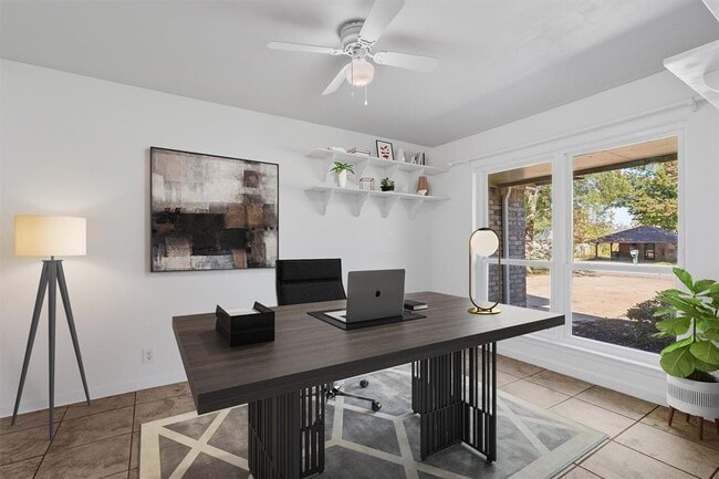 Building Photo - 1912 Terry Ln