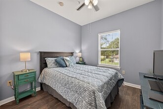 Building Photo - 929 Rockmead Dr