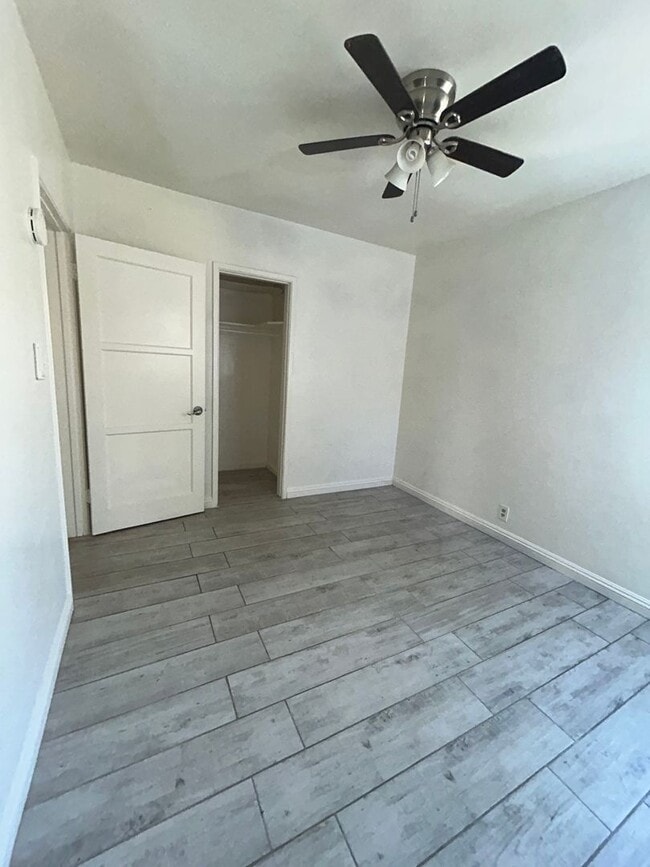 Building Photo - Charming 2-Bedroom Home for Rent in Lakewood