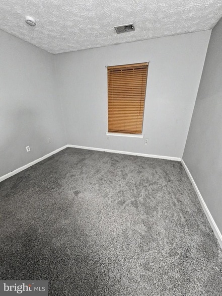 Building Photo - 16312 Elkhorn Ln