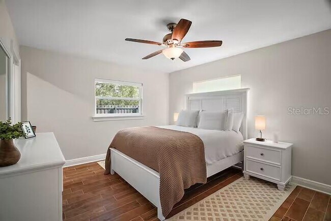 Building Photo - 33736 E Lake Joanna Dr