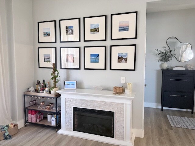 Building Photo - Spacious 3-Bedroom Oasis with 2 Full Baths in Las Vegas - Your 2234 Sq. Ft. Dream Awaits!