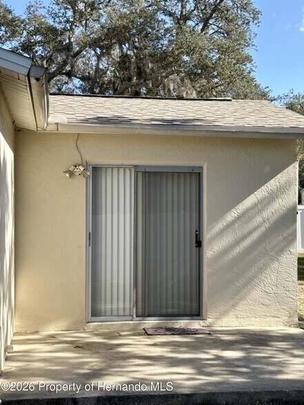 Building Photo - 14170 Trollman St