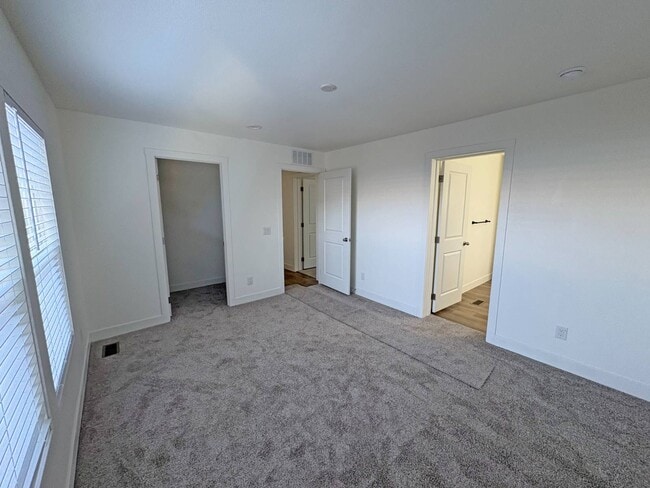 Building Photo - 1700 S State St