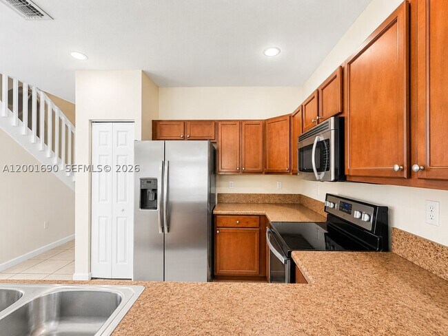 Building Photo - 8913 W 35th Way