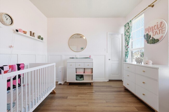 Building Photo - 253 Calvert St