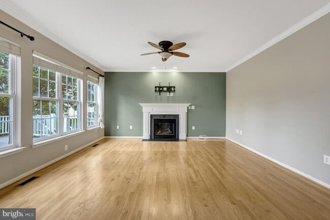 Building Photo - 6001 Alderdale Pl