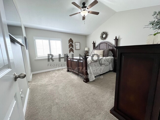 Building Photo - 4921 W Weatherwood Ln