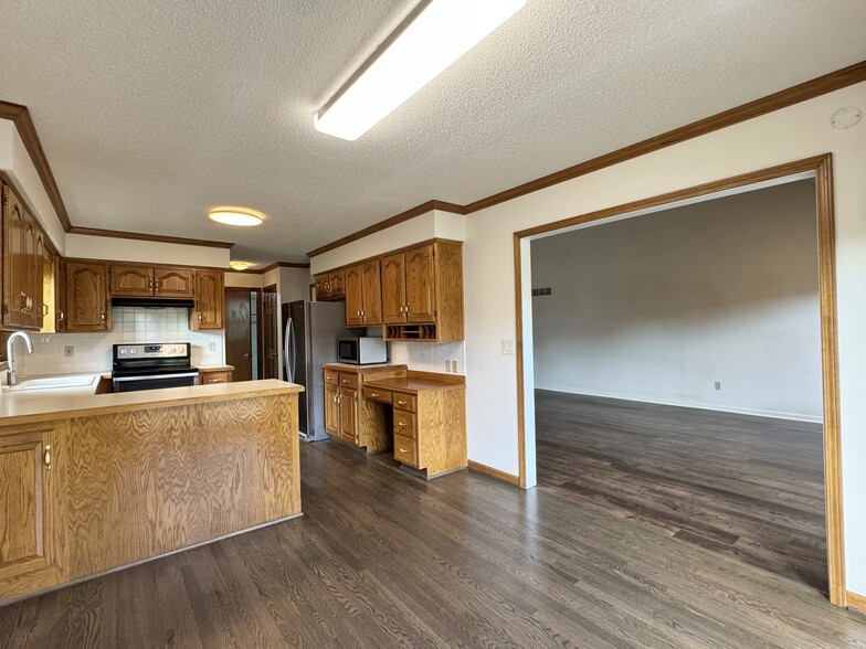 Building Photo - 5308 NW 85th St