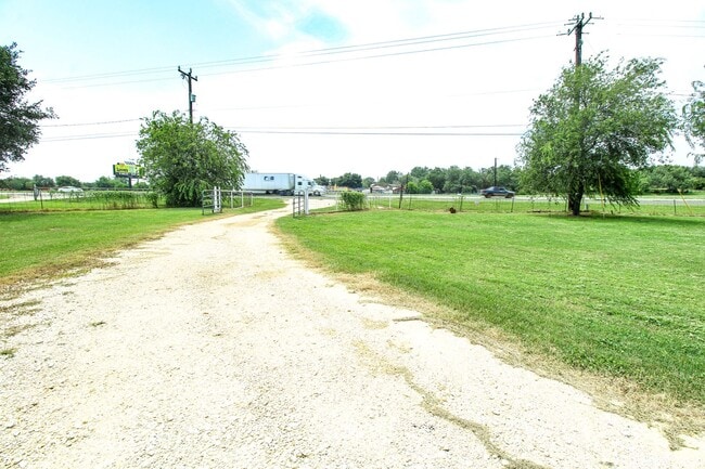 Building Photo - 17673 Interstate 35 Access Rd