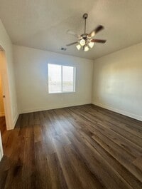 Building Photo - 193 W Springview Dr