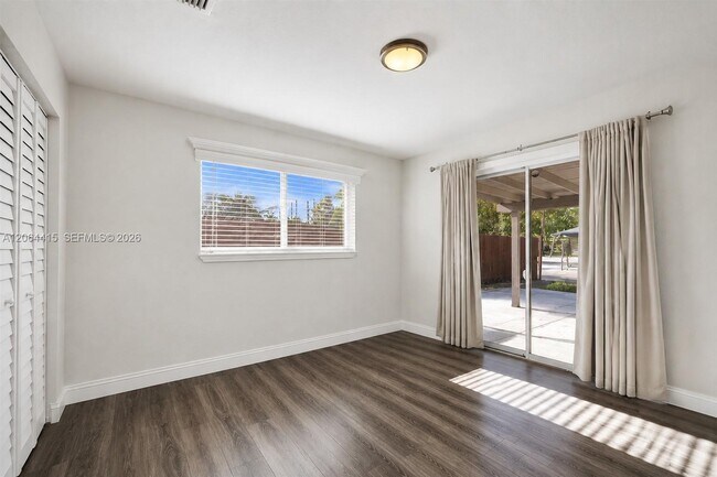 Building Photo - 3730 SW 47th Ct