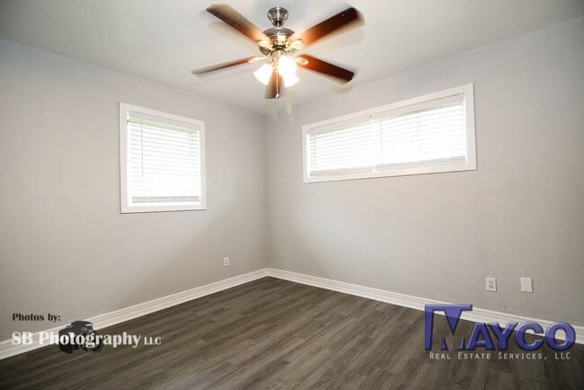 Building Photo - 3 bedroom 2 bath in Bossier!