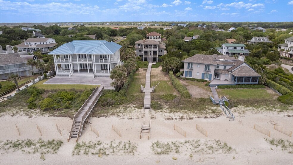 Building Photo - 321 Pioneer Loop