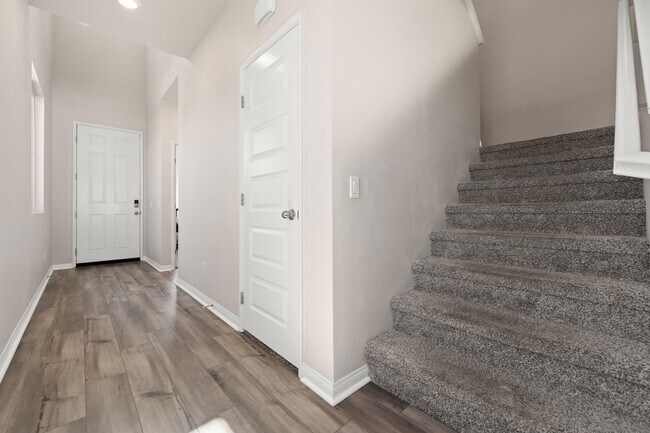 Building Photo - 13305 Cultivate Ct