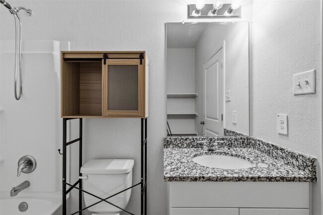Building Photo - 111 Bering Dr