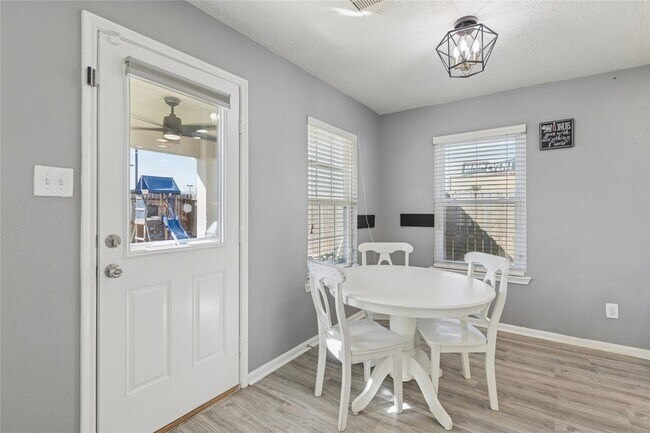 Building Photo - 12223 Windsor Bay Ct