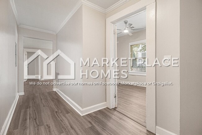 Building Photo - 1638 Mercer Ave