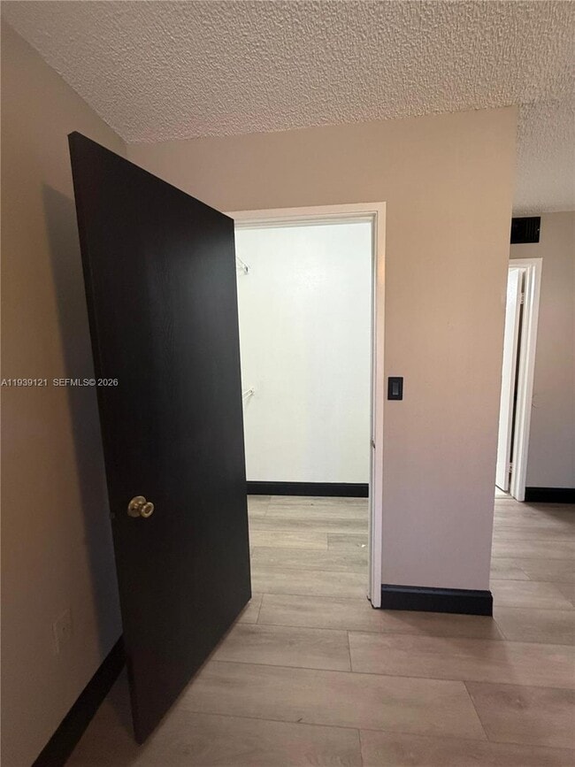 Building Photo - 8452 Coral Lake Way