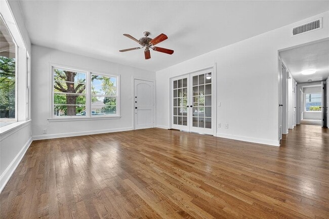 Building Photo - 6106 Bull Creek Rd