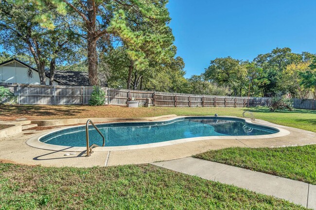 Building Photo - GRAPEVINE-COLLEYVILLE ISD with a POOL