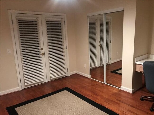 Building Photo - 3777 Peachtree Rd NE