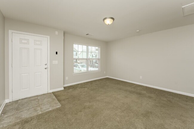 Building Photo - 8035 Logan Dr