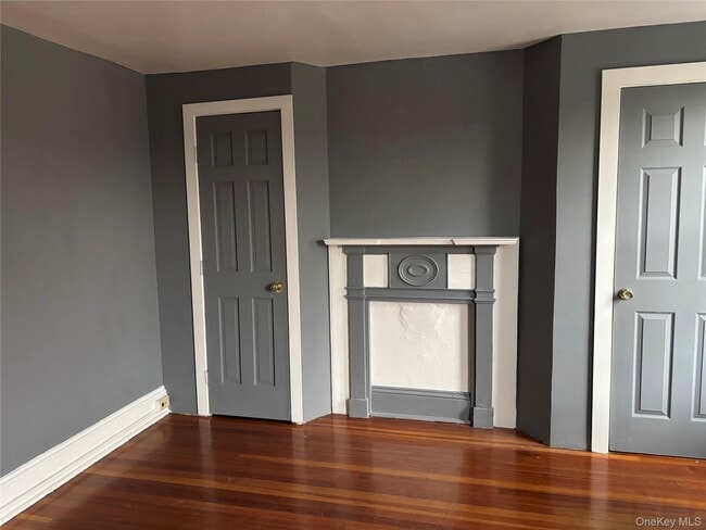 Building Photo - 17 Hamilton Ave