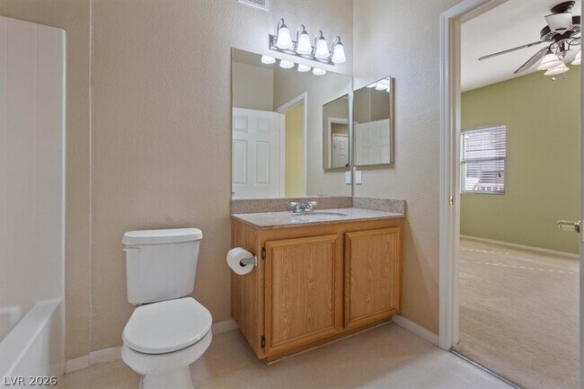 Building Photo - 10550 W Alexander Rd