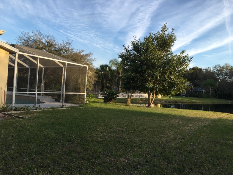 Building Photo - 5522 Lake Leta Blvd