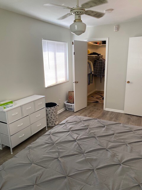 Building Photo - 7000 Sandell Ave