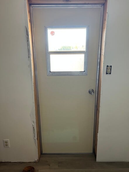 Building Photo - 4902 Ranchero Ln