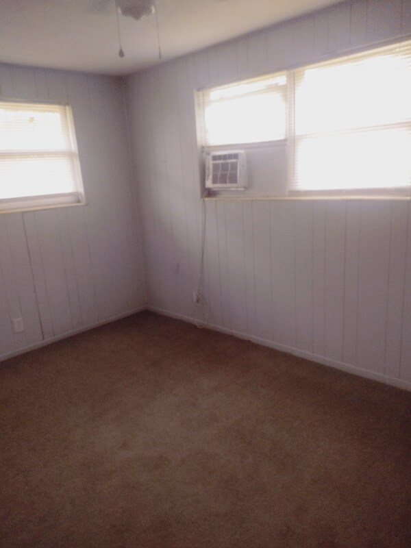 Building Photo - 5685 Atlee Ave