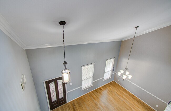 Building Photo - 6307 S Wintersage Ln