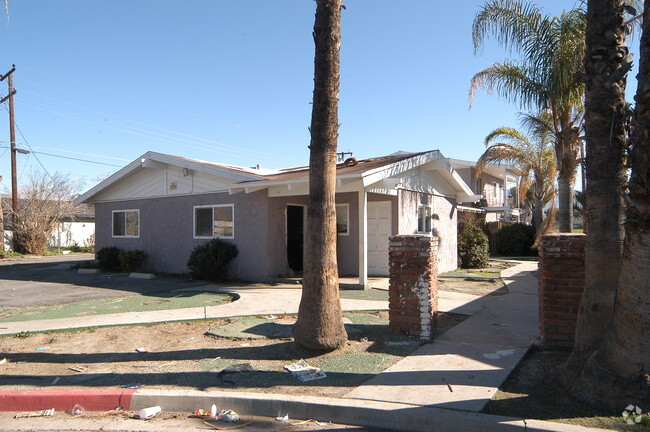 Primary Photo - 26370 Olive Dr