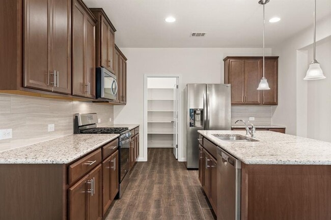 Building Photo - 4512 Arques Ave