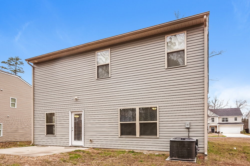 Building Photo - 1013 Helms Rd