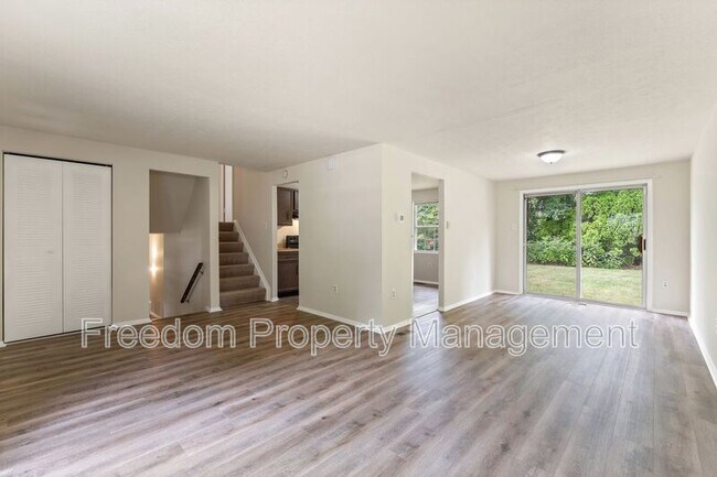 Building Photo - 2516 Tabor Ct