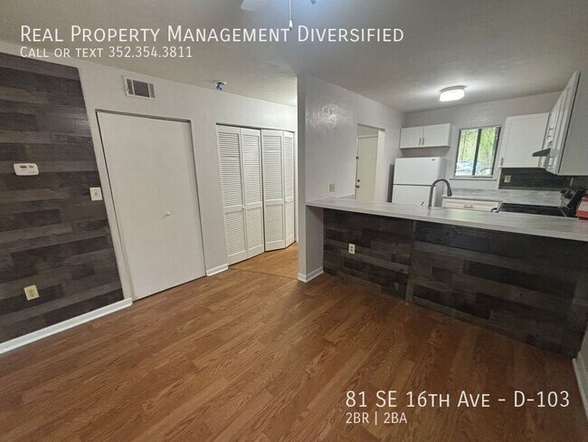 Building Photo - 81 SE 16th Ave