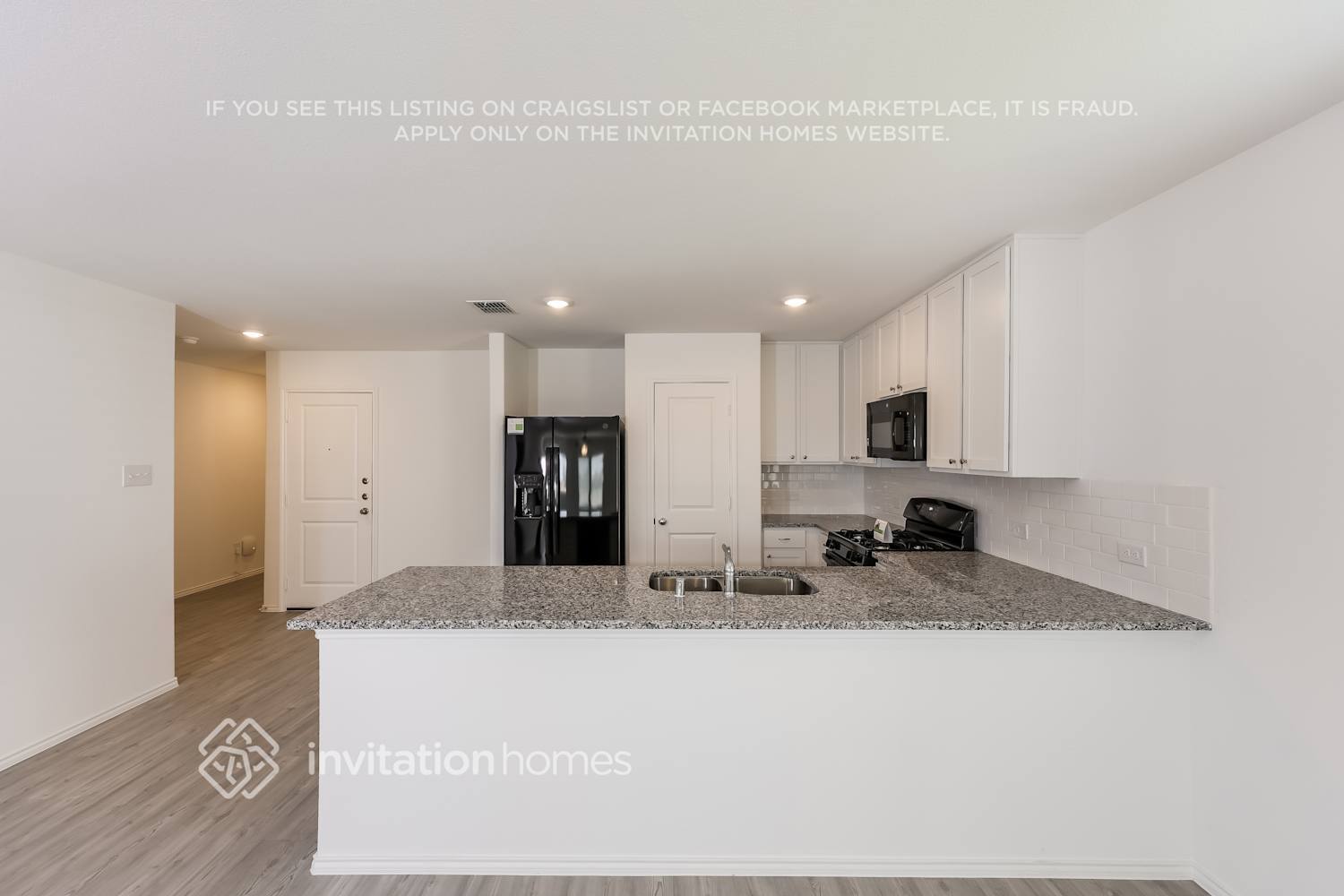 Building Photo - 10209 Hackberry Spg Wy